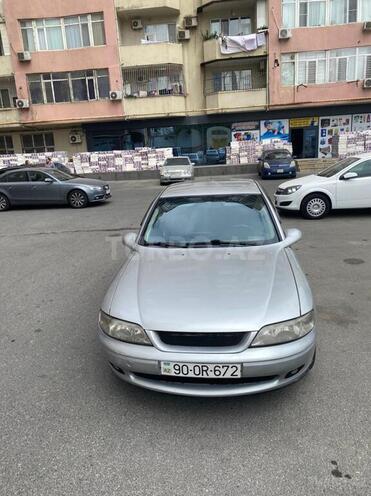 Opel Vectra 1999, 290,000 km - 2.0 l - Bakı