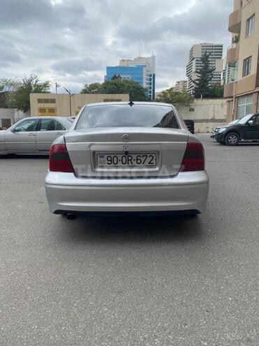 Opel Vectra 1999, 290,000 km - 2.0 l - Bakı