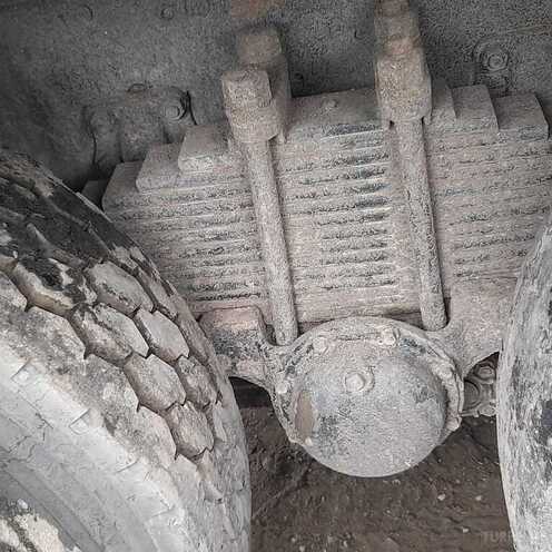 KamAz 55111 1989, 556,000 km - 11.0 л - Astara