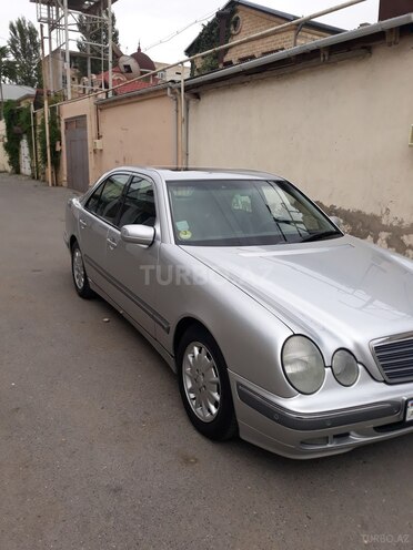 Mercedes E 220 1999, 400,000 km - 2.2 л - Bakı