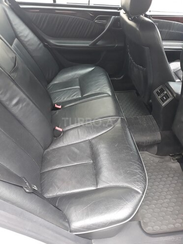Mercedes E 220 1999, 400,000 km - 2.2 л - Bakı