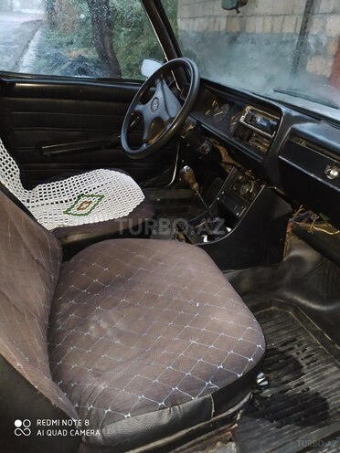 LADA (VAZ) 2107 1985, 225,000 km - 1.5 l - Qax