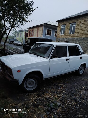 LADA (VAZ) 2107 1985, 225,000 km - 1.5 l - Qax