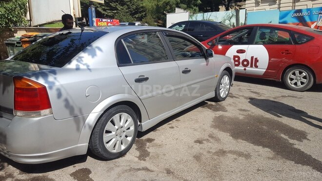 Opel Vectra 2003, 250,000 km - 2.2 l - Bakı