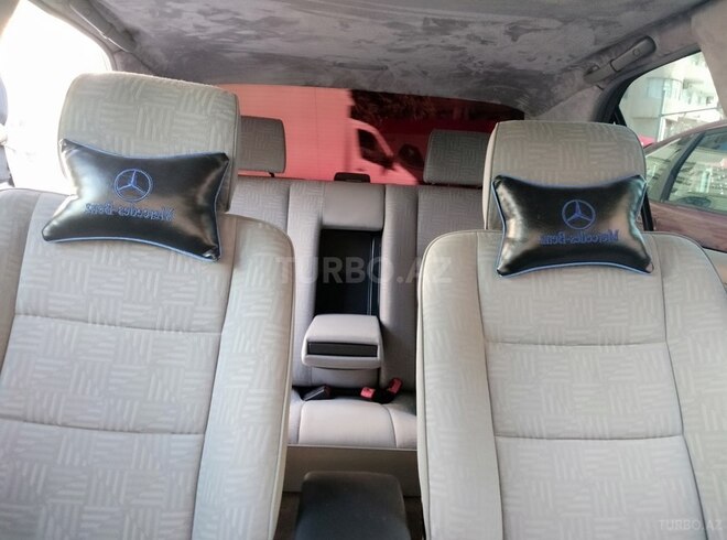 Mercedes C 220 1998, 241,745 km - 2.2 l - Bakı