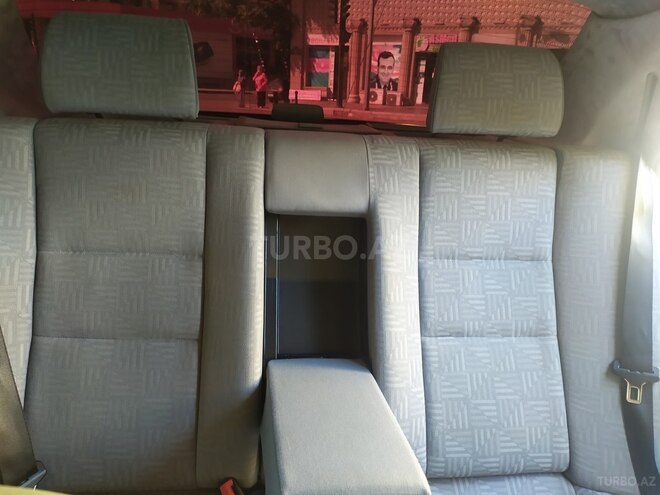Mercedes C 220 1998, 241,745 km - 2.2 l - Bakı