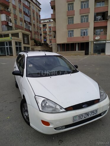 Ford Focus 2001, 230,000 km - 2.0 l - Bakı