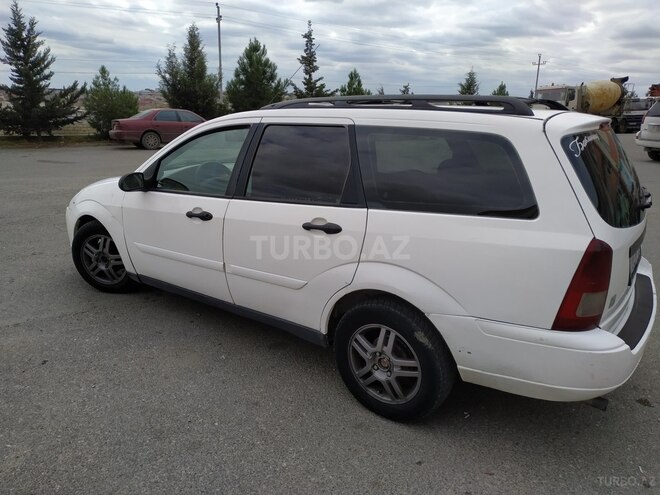 Ford Focus 2001, 230,000 km - 2.0 l - Bakı