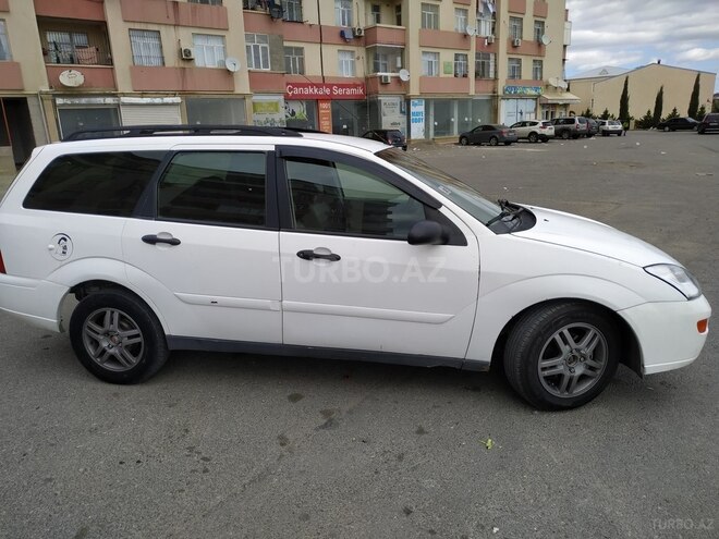 Ford Focus 2001, 230,000 km - 2.0 l - Bakı