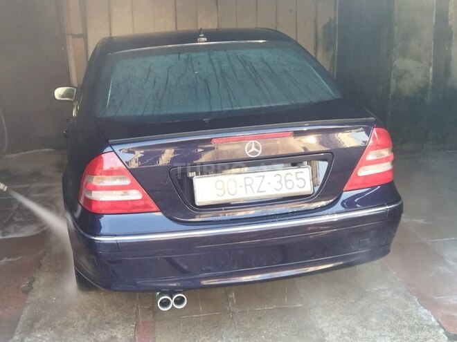 Mercedes C 240 2001, 230,000 km - 2.6 л - Bakı