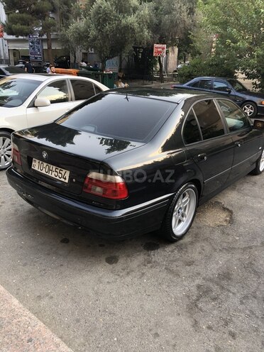 BMW 528 2000, 257,000 km - 2.8 л - Bakı