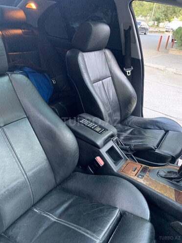 BMW 528 2000, 257,000 km - 2.8 л - Bakı