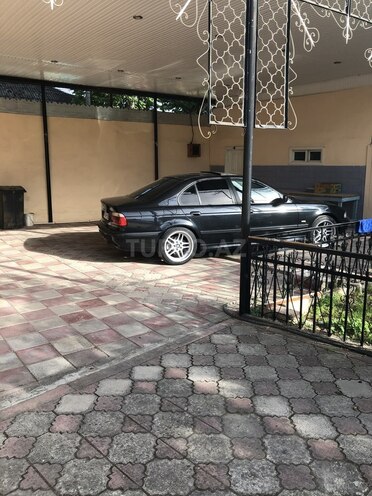 BMW 528 2000, 257,000 km - 2.8 л - Bakı