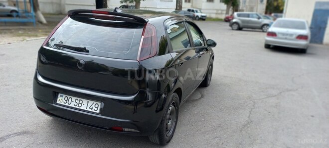 Fiat Punto 2007, 100,000 km - 1.4 l - Bakı