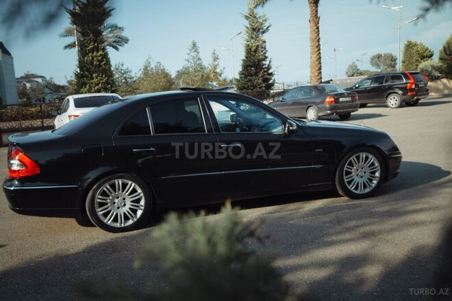 Mercedes E 320 2002, 285,000 km - 3.2 l - Astara