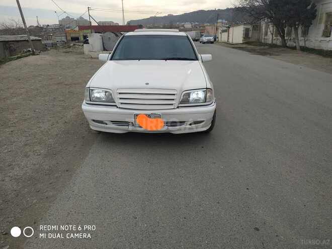 Mercedes C 230 1998, 290,000 km - 2.3 l - Bakı