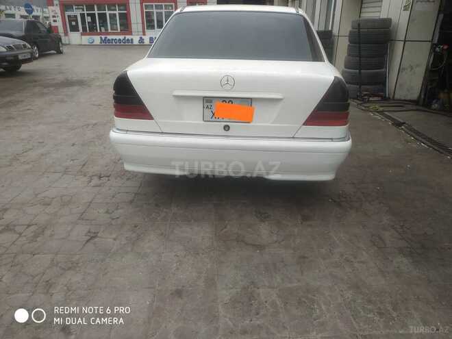 Mercedes C 230 1998, 290,000 km - 2.3 l - Bakı