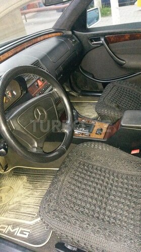 Mercedes C 200 1999, 286,314 km - 2.0 l - Bakı
