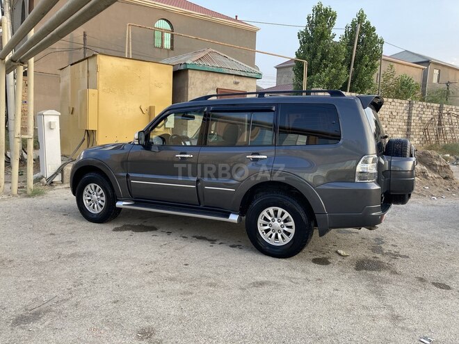 Mitsubishi Pajero 2013, 149,000 km - 3.0 l - Bakı