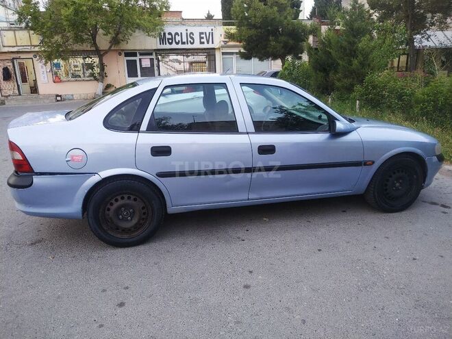 Opel Vectra 1997, 390,000 km - 1.6 l - Sumqayıt