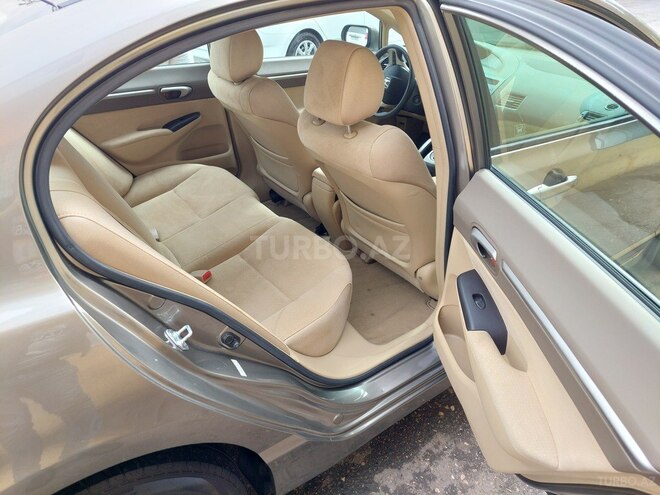 Honda Civic 2006, 285,644 km - 1.3 l - Bakı
