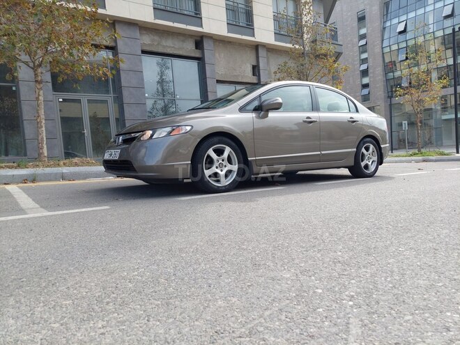 Honda Civic 2006, 285,644 km - 1.3 l - Bakı