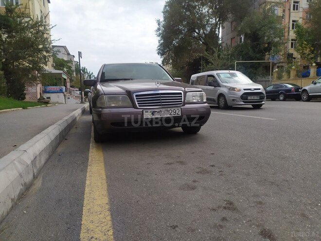 Mercedes C 180 1995, 350,000 km - 1.8 l - Bakı