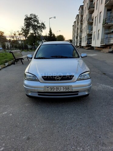 Opel Astra 1998, 452,154 km - 1.6 l - Qusar