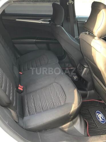Ford Fusion 2015, 180,000 km - 2.5 л - Bakı
