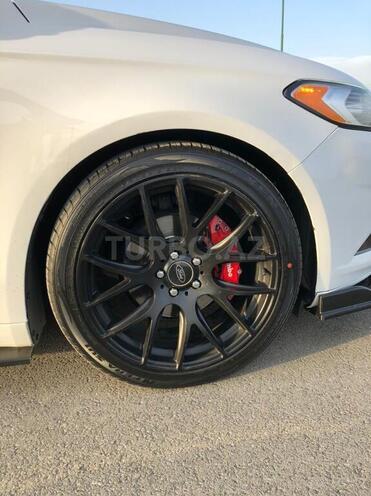 Ford Fusion 2015, 180,000 km - 2.5 л - Bakı