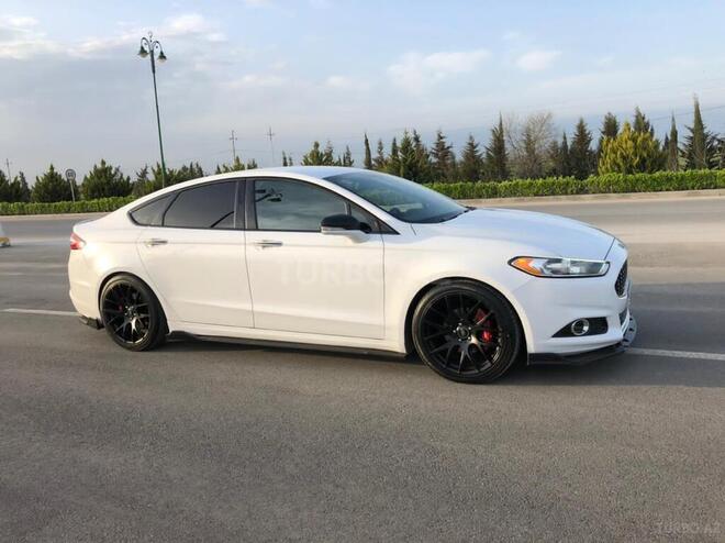 Ford Fusion 2015, 180,000 km - 2.5 л - Bakı
