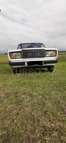 LADA (VAZ) 2107 2003, 218,000 km - 1.6 л - Qax