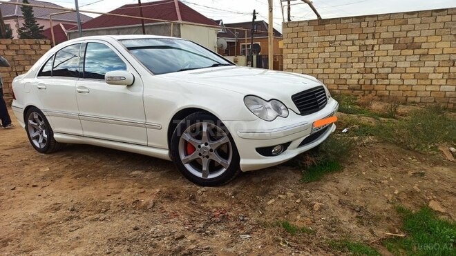 Mercedes C 250 2007, 270,000 km - 1.8 l - Bakı