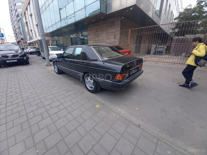 Mercedes 190 1992, 245,212 km - 2.0 l - Bakı