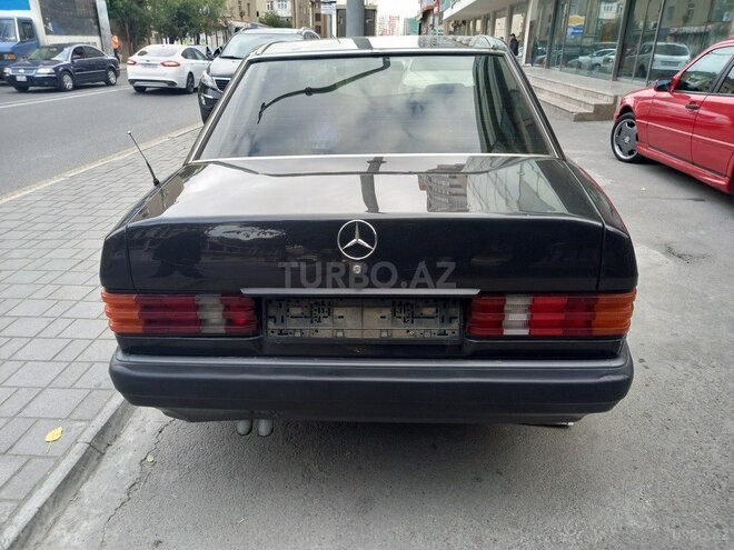 Mercedes 190 1992, 245,212 km - 2.0 l - Bakı