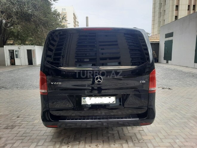 Mercedes V 220 2015, 183,000 km - 2.2 l - Bakı
