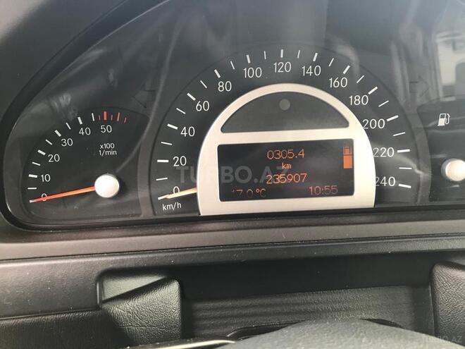 Mercedes G 400 2006, 235,000 km - 4.0 l - Bakı