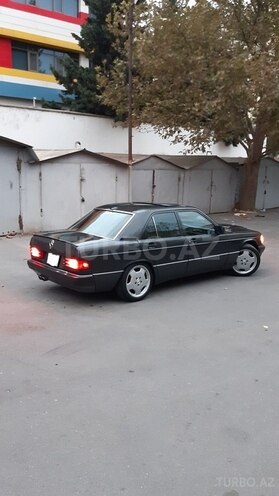 Mercedes 190 1993, 357 km - 2.3 л - Bakı