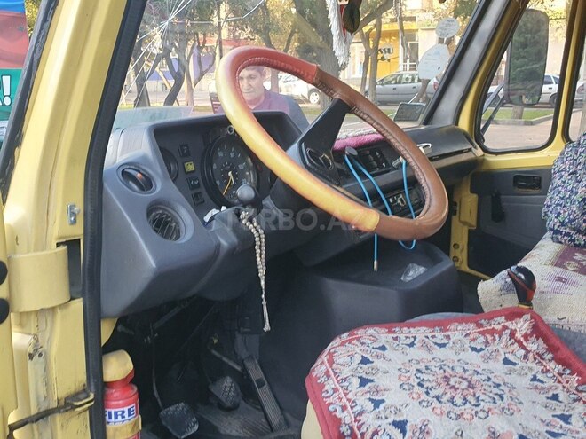 Mercedes 410 D 1995, 372,451 km - 2.5 l - Bakı