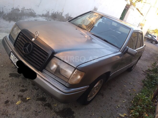 Mercedes E 200 1990, 491,300 km - 2.0 l - Bakı