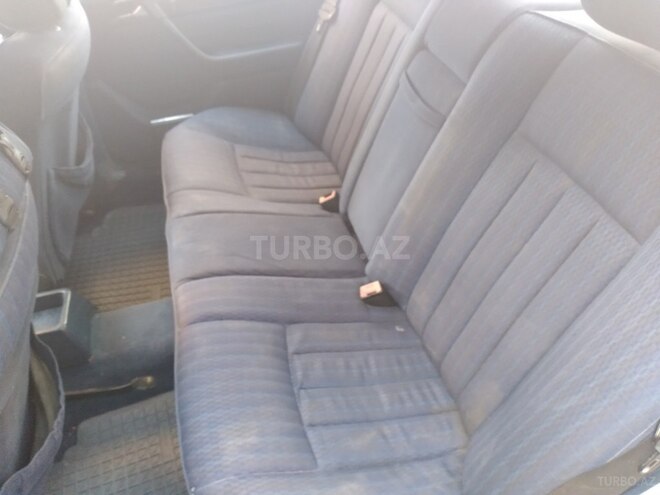 Mercedes E 200 1990, 491,300 km - 2.0 l - Bakı