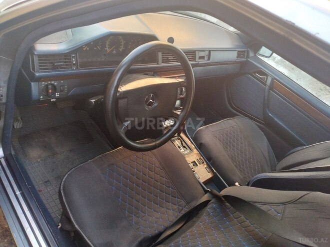 Mercedes E 200 1990, 491,300 km - 2.0 l - Bakı