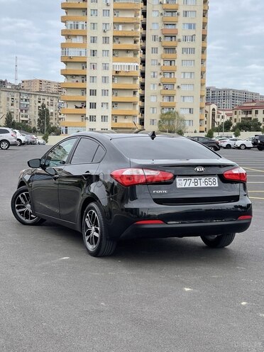 Kia Cerato 2015, 218,000 km - 1.8 l - Bakı