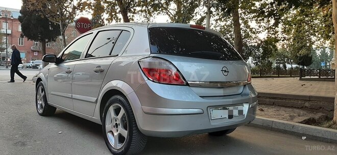 Opel Astra 2005, 161,000 km - 1.4 l - Gəncə