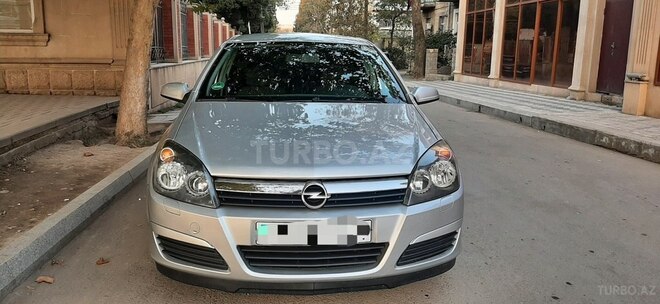 Opel Astra 2005, 161,000 km - 1.4 l - Gəncə