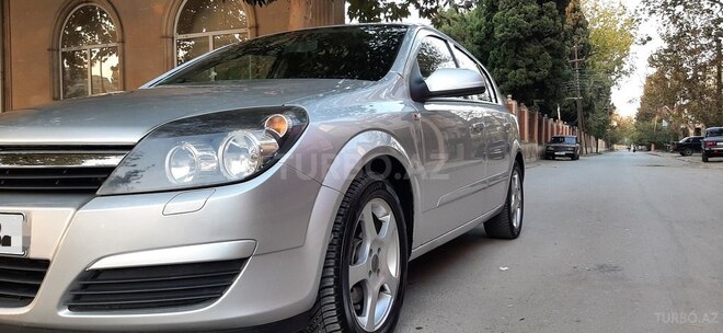 Opel Astra 2005, 161,000 km - 1.4 l - Gəncə