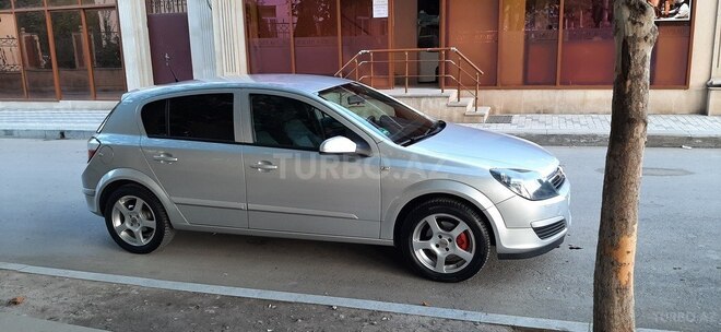 Opel Astra 2005, 161,000 km - 1.4 l - Gəncə