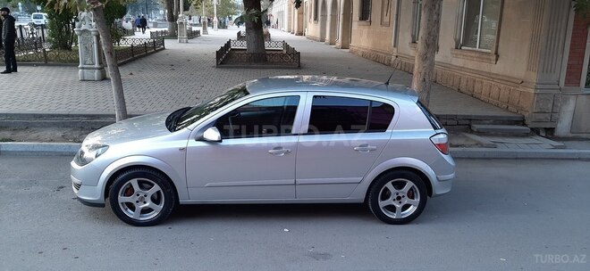 Opel Astra 2005, 161,000 km - 1.4 l - Gəncə