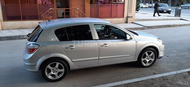 Opel Astra 2005, 161,000 km - 1.4 l - Gəncə
