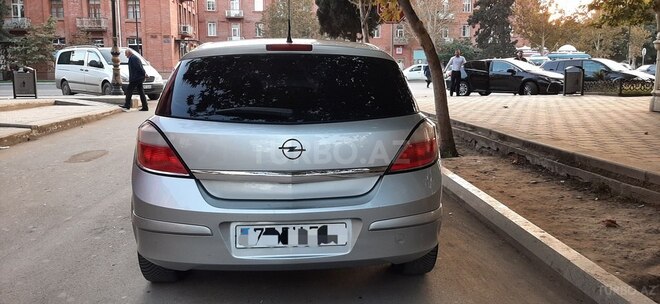 Opel Astra 2005, 161,000 km - 1.4 l - Gəncə